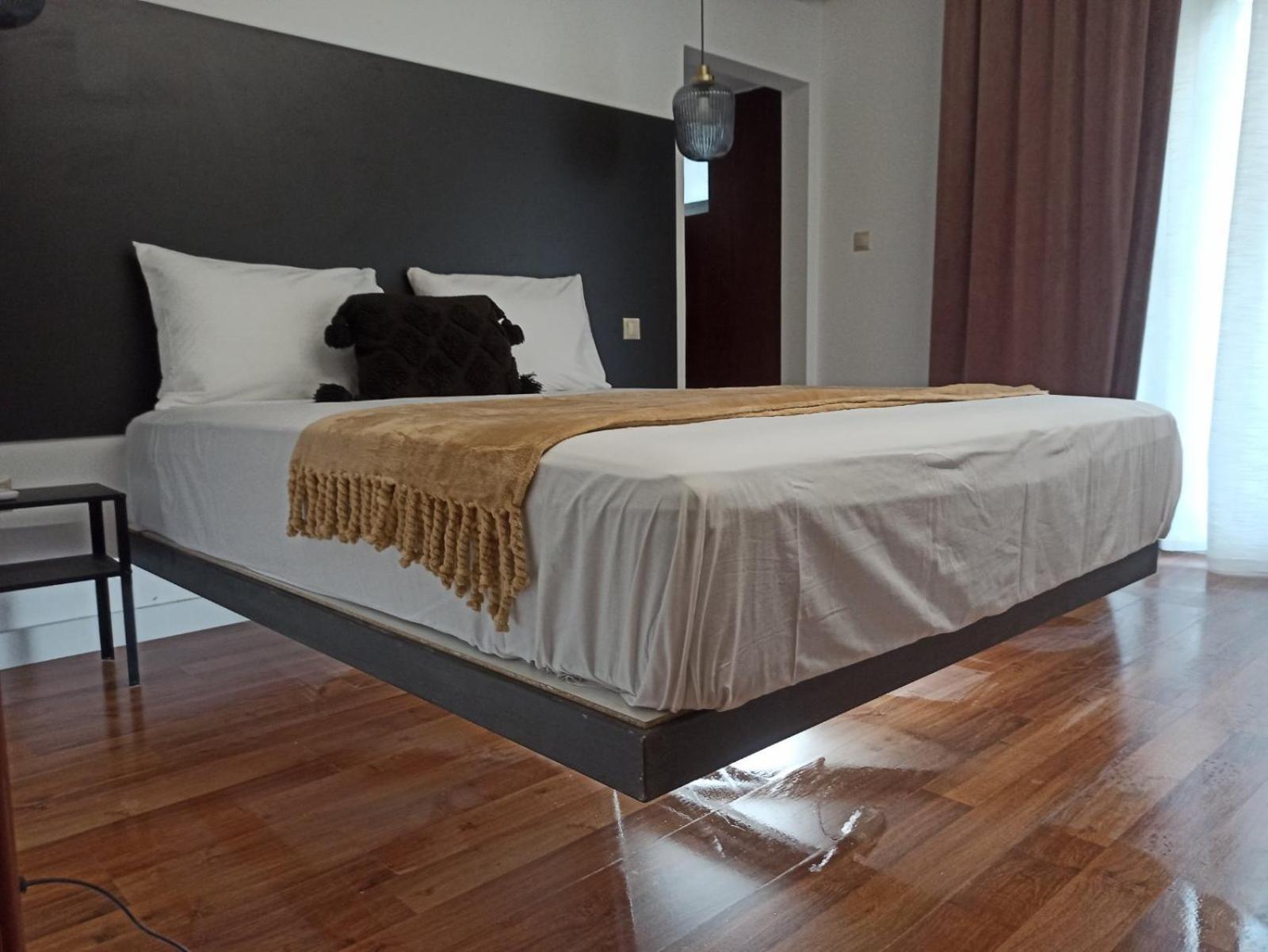 Down Town Luxurious Apartments 4 Александроуполис Экстерьер фото
